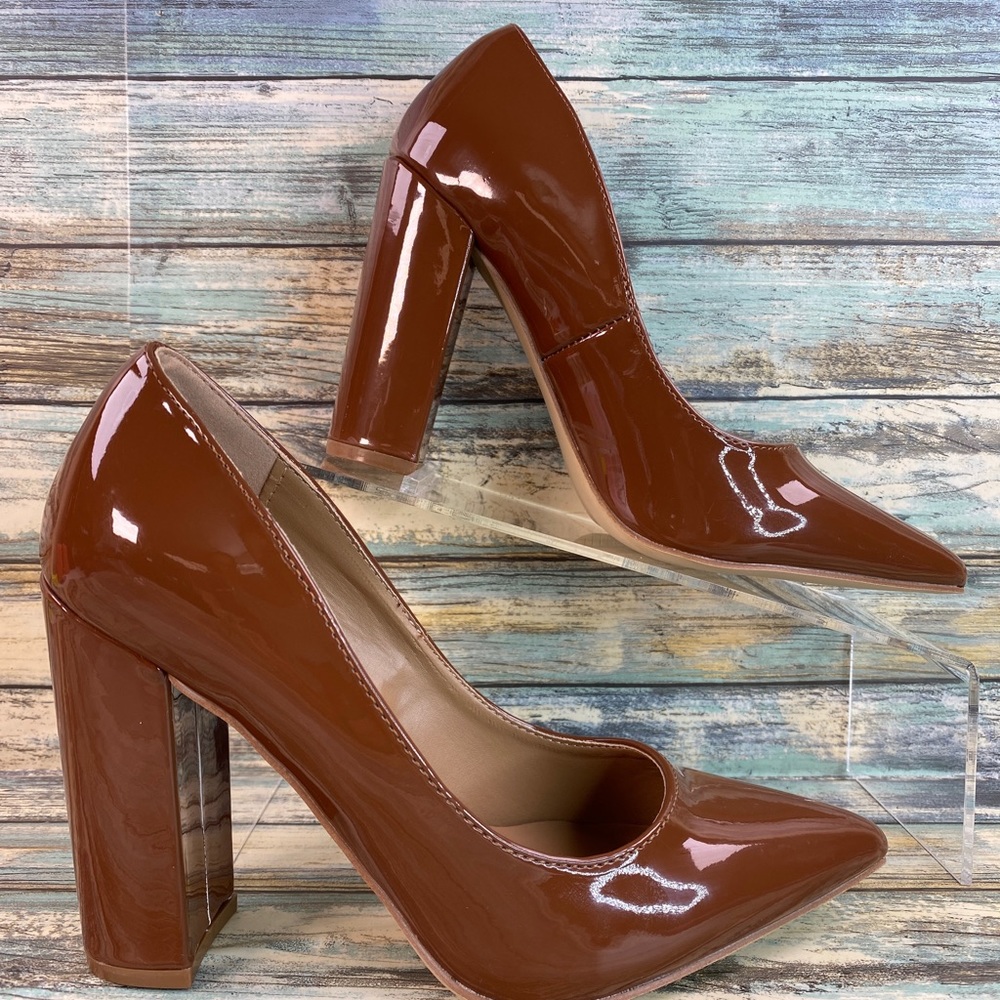 Madden Girl Womens Brown Pumps Heels Size 5M Symboll Pointed Toe Block Heel